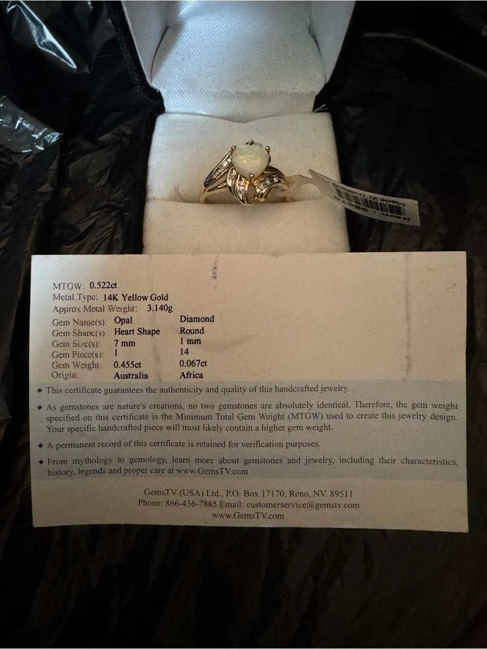 Opal Heart-Shaped Ring in 14K Yellow Gold - Picture 2 of 5
